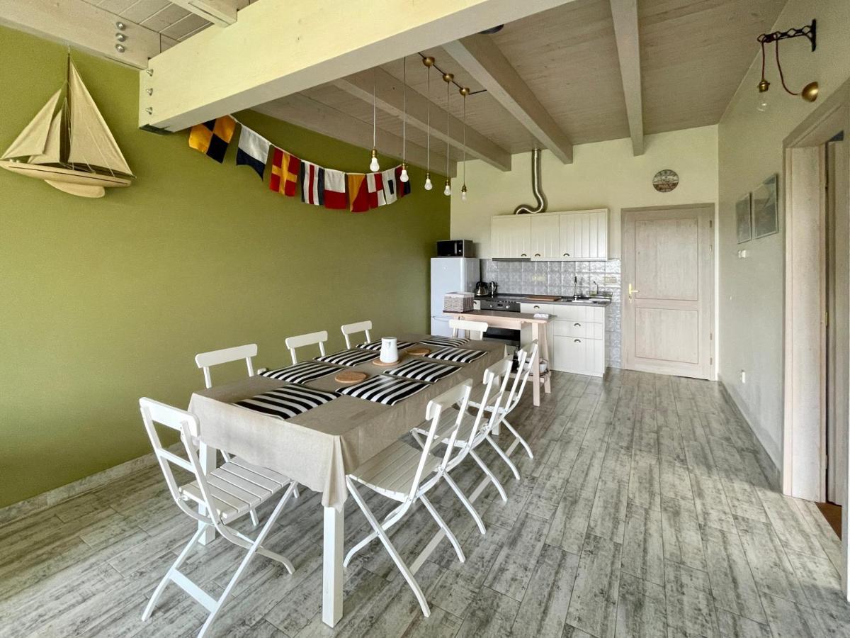 Apartmany Modrinovy Dum Horní Planá Extérieur photo